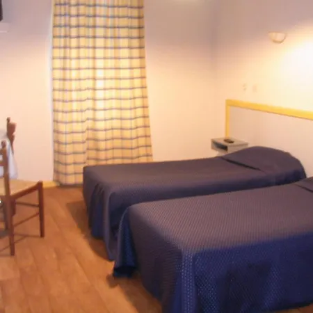 Cleotel Hotel