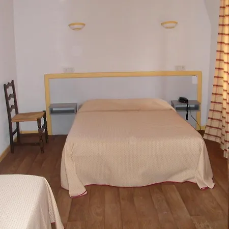 Cleotel 3* La Bourboule