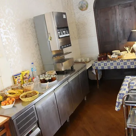 Cleotel Hotel