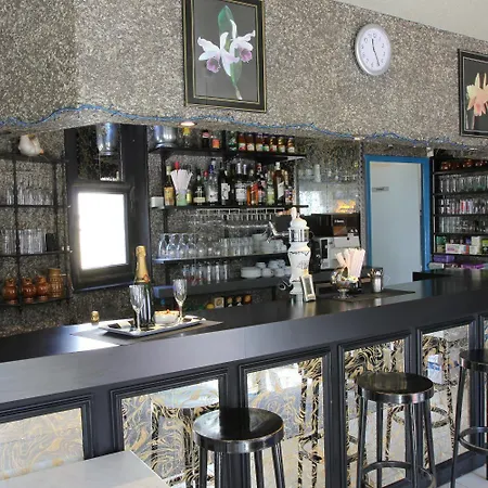 Cleotel Hotel La Bourboule