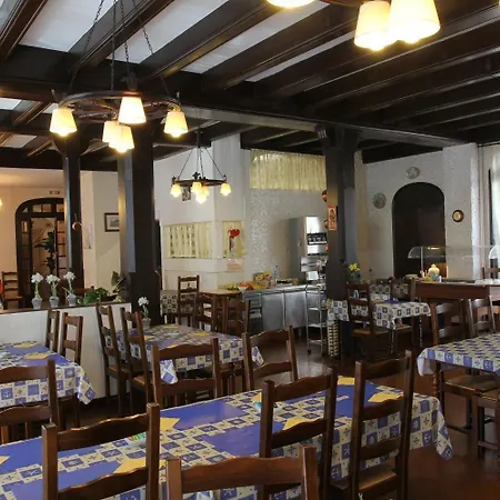 Cleotel Hotel