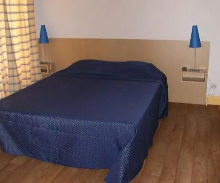 Cleotel Hotel